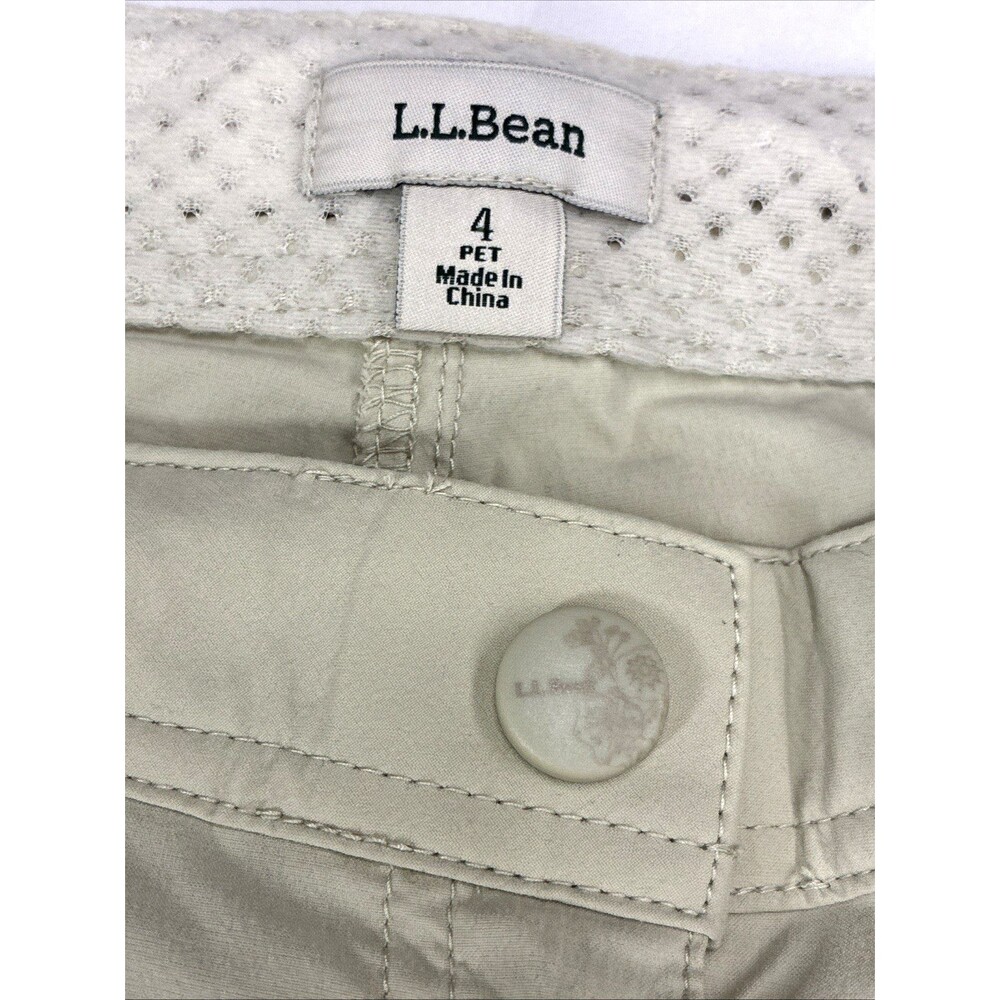 LL Bean Nylon Cropped Cargo Pants Sz 4P Tan Khaki Adjustable Waist Gorp Outdoor - Picture 2 of 16